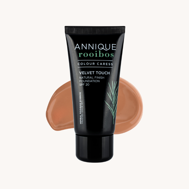 Velvet Touch Caramel Silk SPF 20 30ml